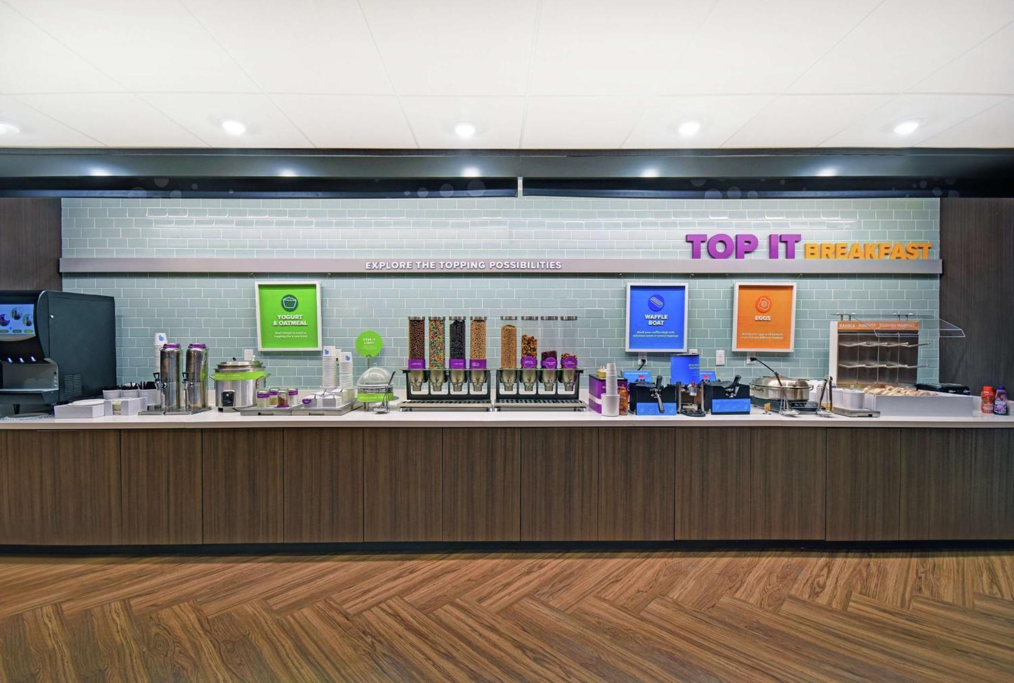 Tru By Hilton Grand Rapids Airport