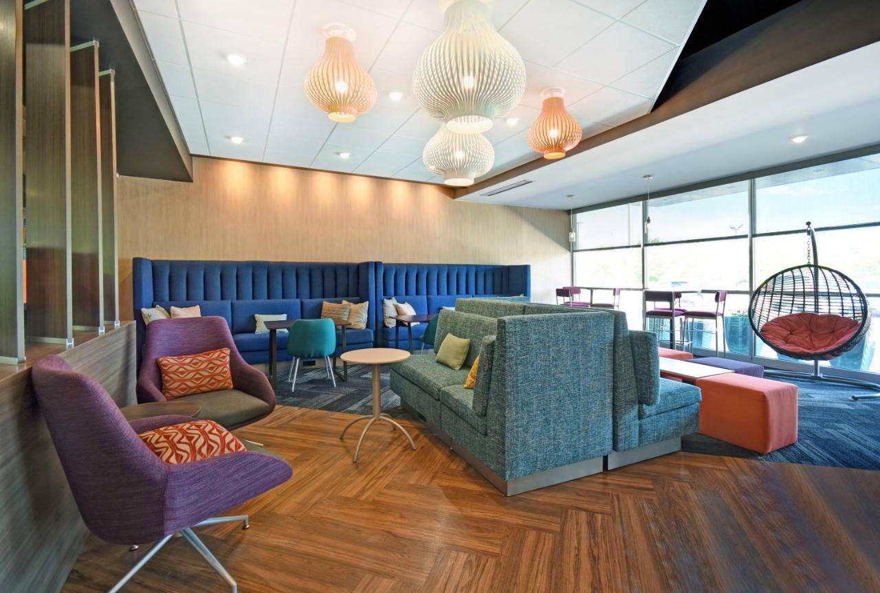 Tru By Hilton Grand Rapids Airport